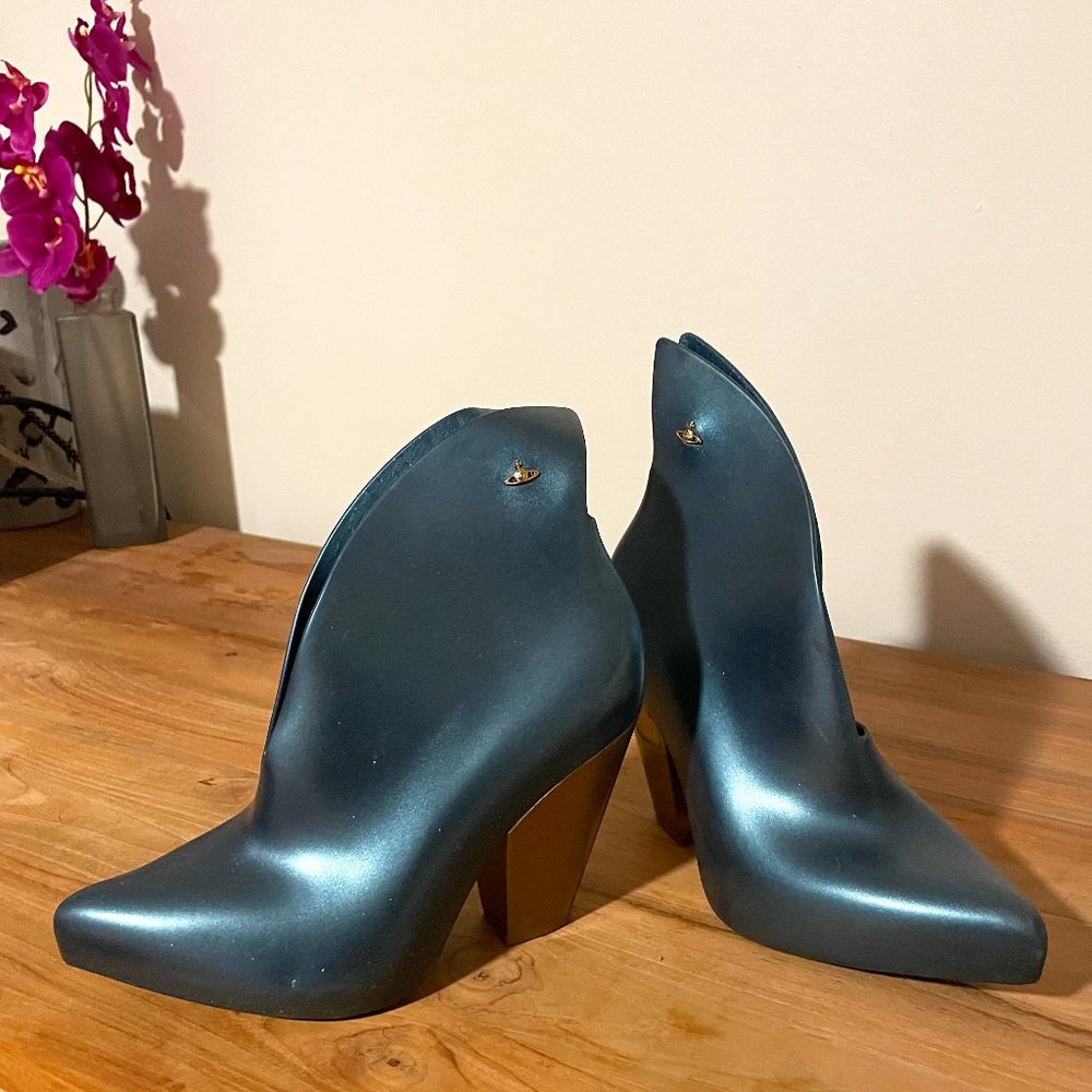 Vivienne Westwood x Melissa Satir boots